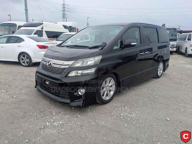 Toyota Alphard 2010 Black
