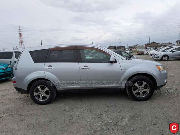 Mitsubishi Outlander 2007 Silver