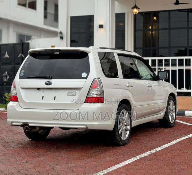 Subaru Forester 2006 Pearl