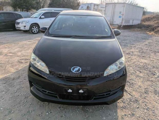 Toyota Wish 2010 Black