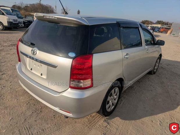 Toyota Wish 2007 Silver