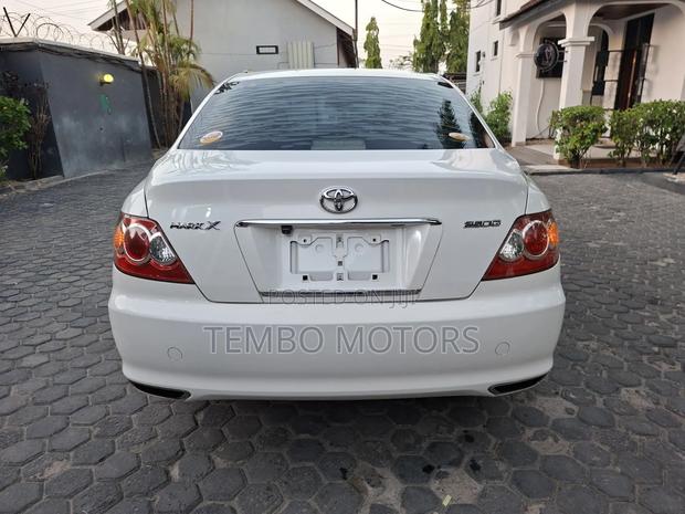 Toyota Mark X 2.5 RWD 2006 White