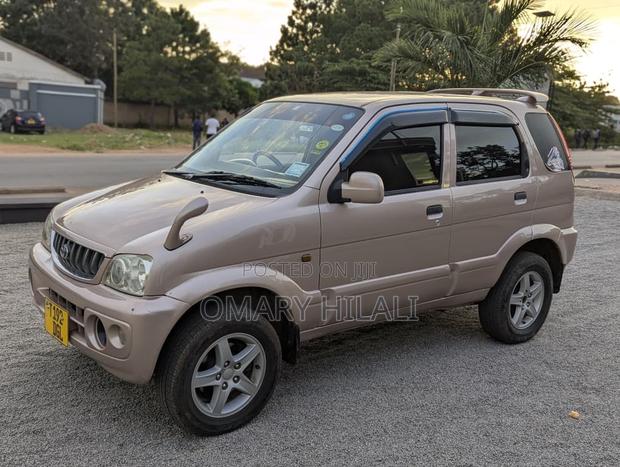 Toyota Cami 2005 Beige