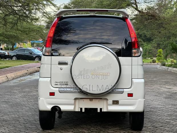 Daihatsu Terios 2006 Pearl