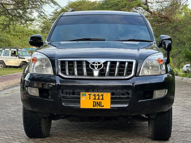 Toyota Land Cruiser Prado 2006 Black