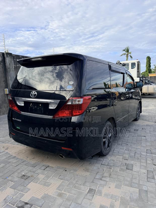 Toyota Alphard 2.4 Petrol AWD 2010 Black