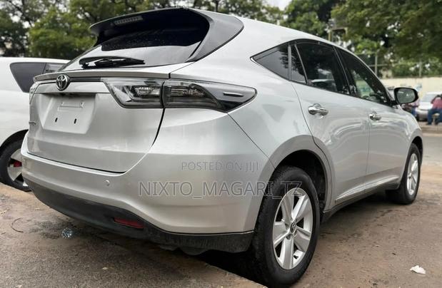 Toyota Harrier 2015 Silver