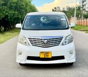 Toyota Alphard 2010 White for sale