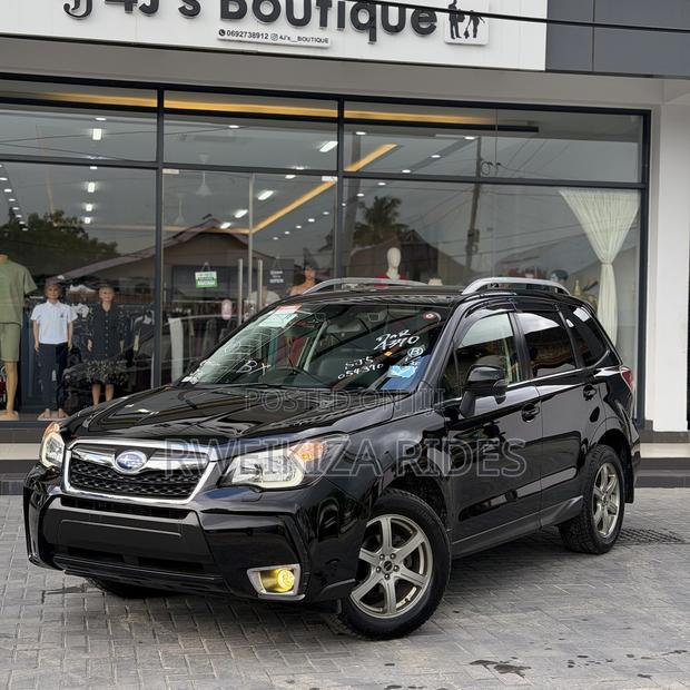 Subaru Forester 2014 Black