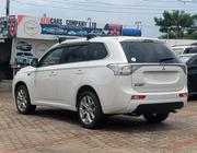 Mitsubishi Outlander 2.4 PHEV AWD 2015 White for sale