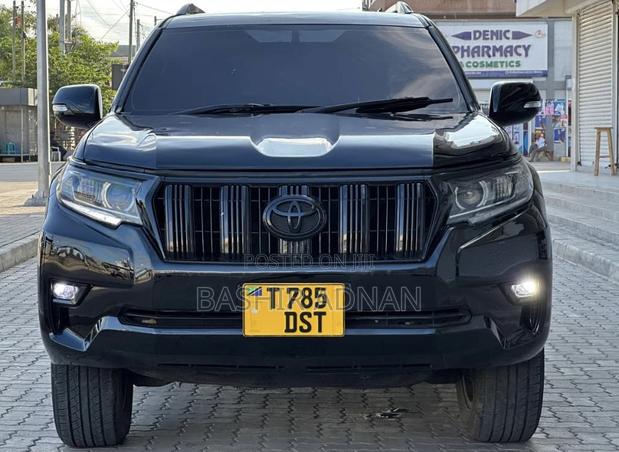 Toyota Land Cruiser Prado 3.0 TD 2012 Black