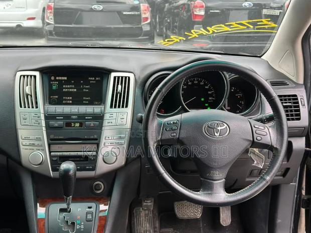 Toyota Harrier 2006 Black