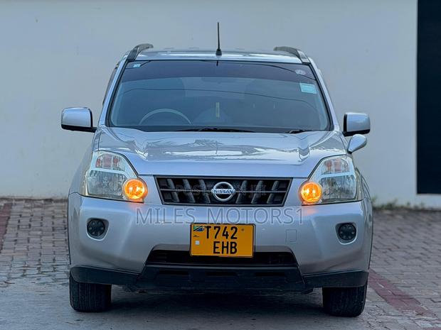 Nissan X-Trail 2009 Silver