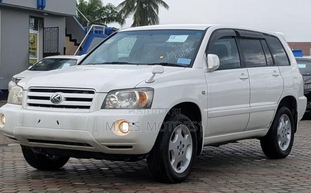 Toyota Kluger 2006 White