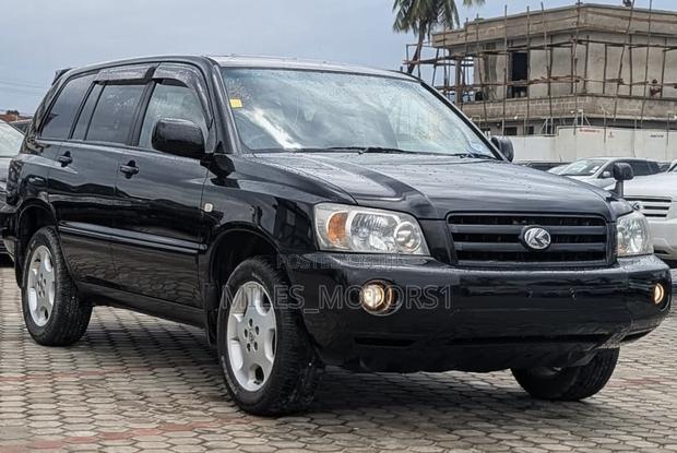 Toyota Kluger 2004 Black