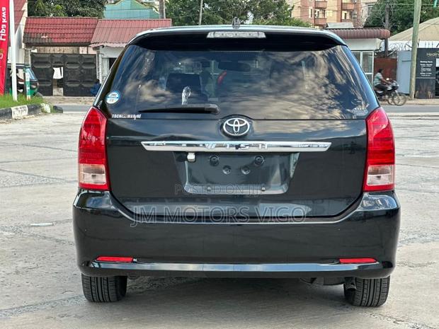 Toyota Wish 2006 Black
