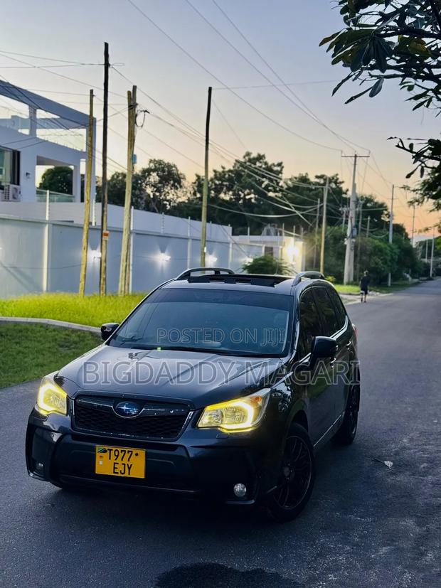 Subaru Forester 2014 Gray