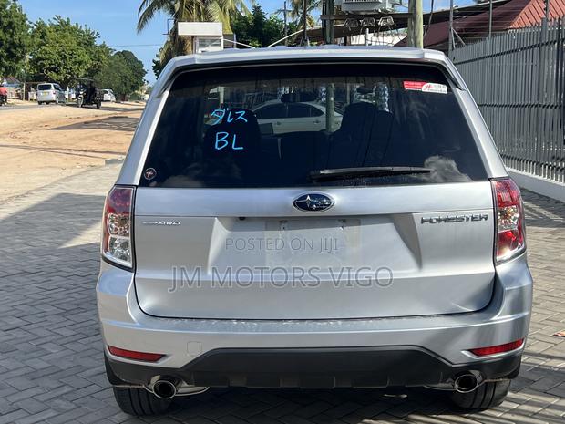 Subaru Forester 2012 Silver