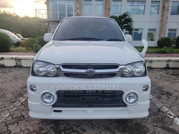 Daihatsu Terios 2006 White