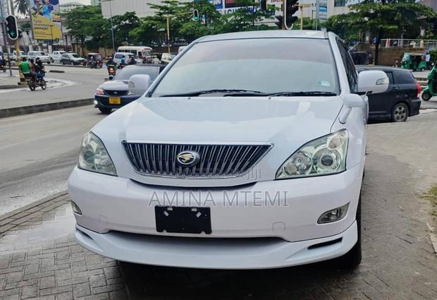 Toyota Harrier 2.4 4WD 2007 White