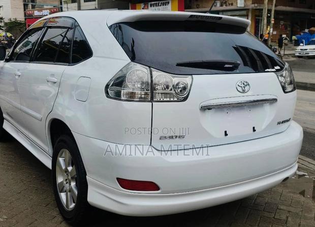 Toyota Harrier 2.4 4WD 2007 White