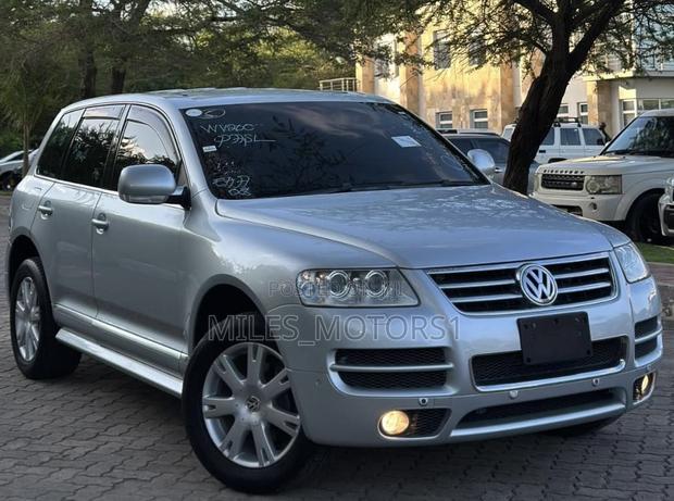 Volkswagen Touareg 2007 Silver