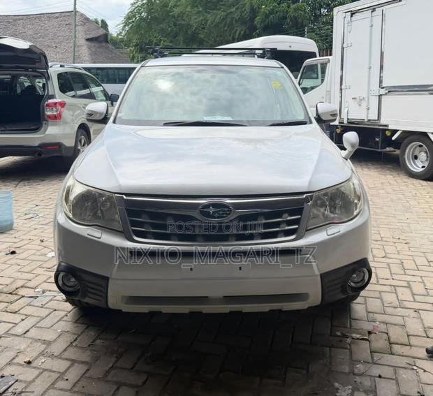 Subaru Forester 2011 White