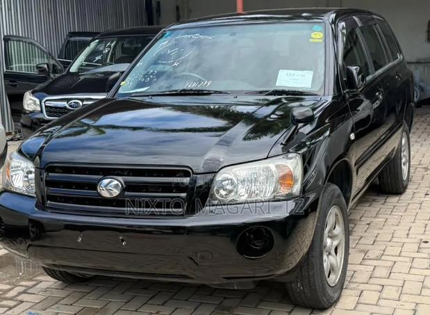 Toyota Kluger 2004 Black