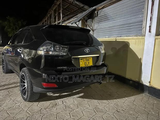 Toyota Harrier 2006 Black
