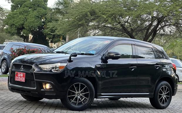 Mitsubishi RVR 2013 Black