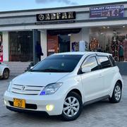Toyota IST 2002 White for sale