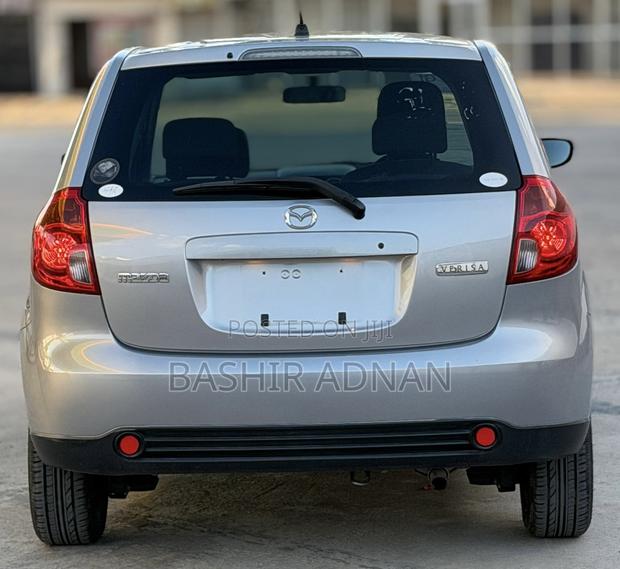 Mazda Verisa 2011 Gray