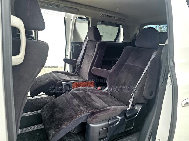 Toyota Alphard 2009 Black