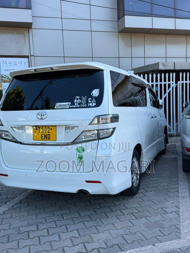 Toyota Alphard 2015 White