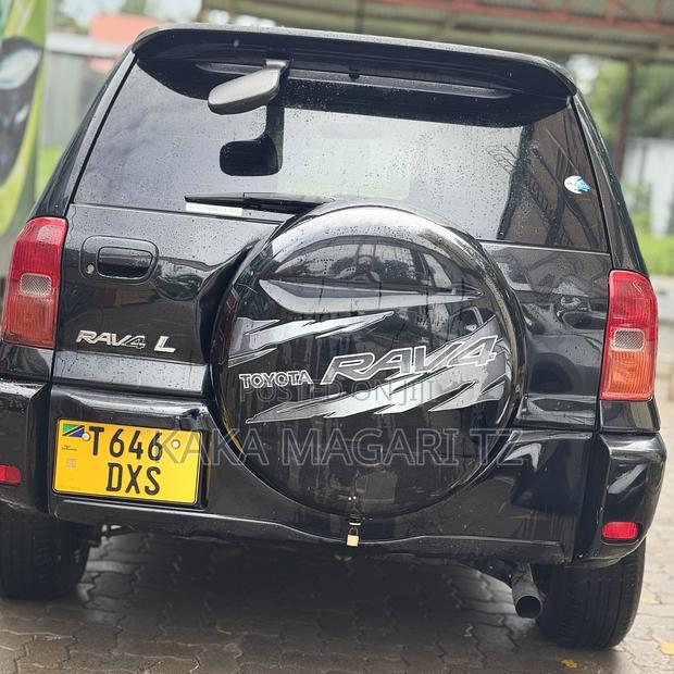 Toyota RAV4 2005 Black