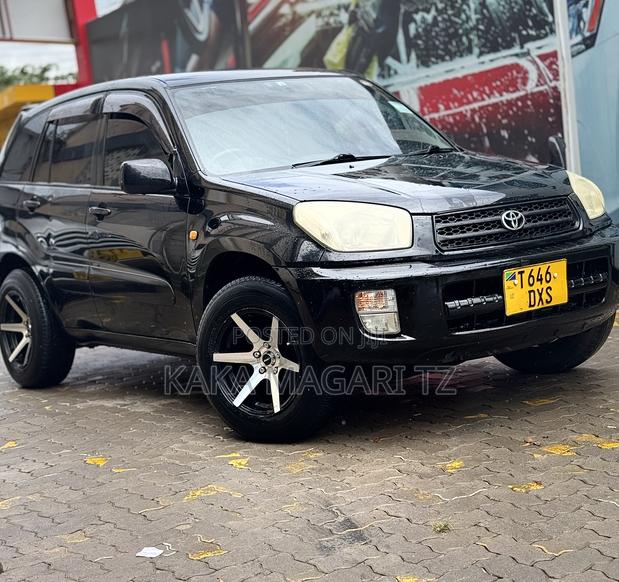 Toyota RAV4 2005 Black