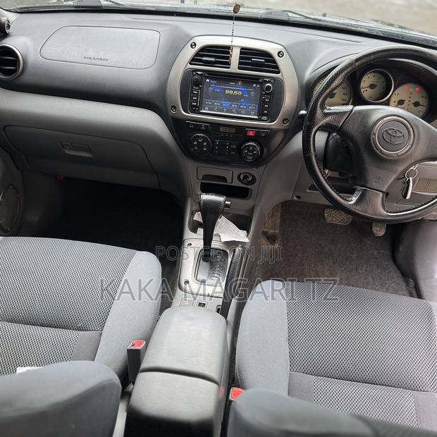 Toyota RAV4 2005 Black