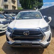 Toyota Hilux 2020 White for sale