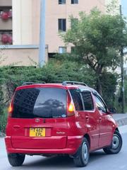Toyota Fun Cargo 2004 Red for sale