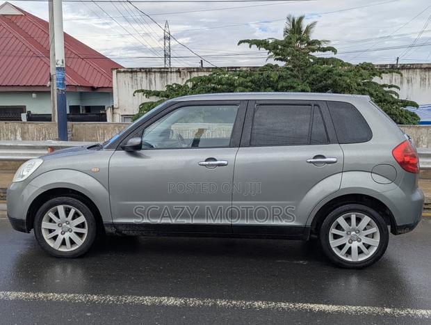 Mazda Verisa 2008 Gray