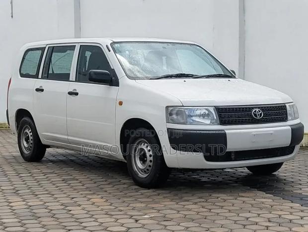 Toyota Succeed 2012 White