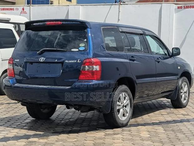 Toyota Kluger 2006 Blue