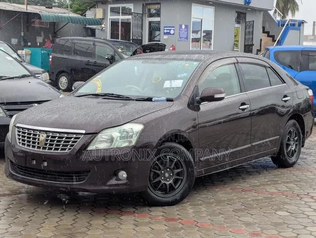 Toyota Premio 2009 Maroon