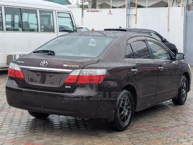 Toyota Premio 2009 Maroon