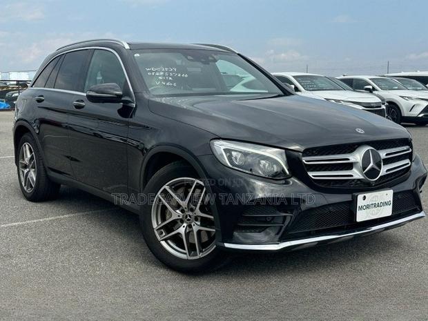 Mercedes-Benz GLC-Class 2019 Black