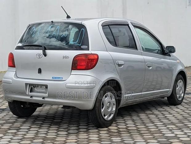 Toyota Vitz 1.3 AWD 3dr 2002 Silver
