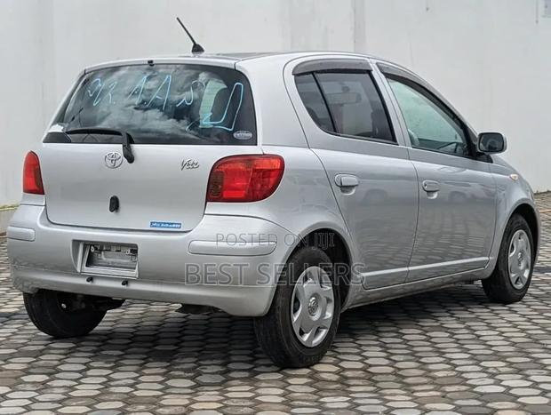 Toyota Vitz 1.3 AWD 3dr 2002 Silver