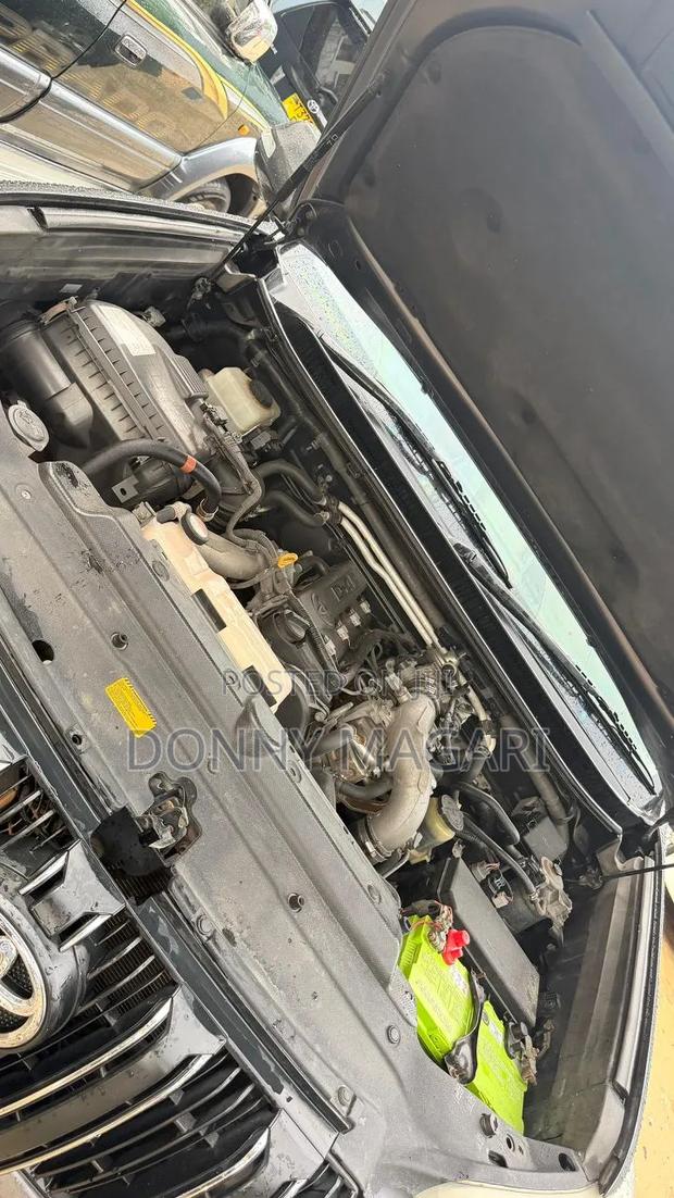 Toyota Land Cruiser Prado 2015 Gray
