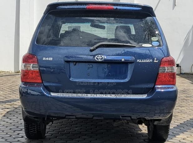 Toyota Kluger 2007 Blue