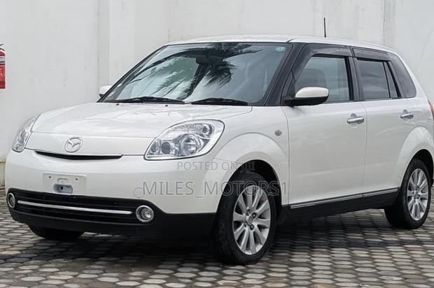 Mazda Verisa 2007 White